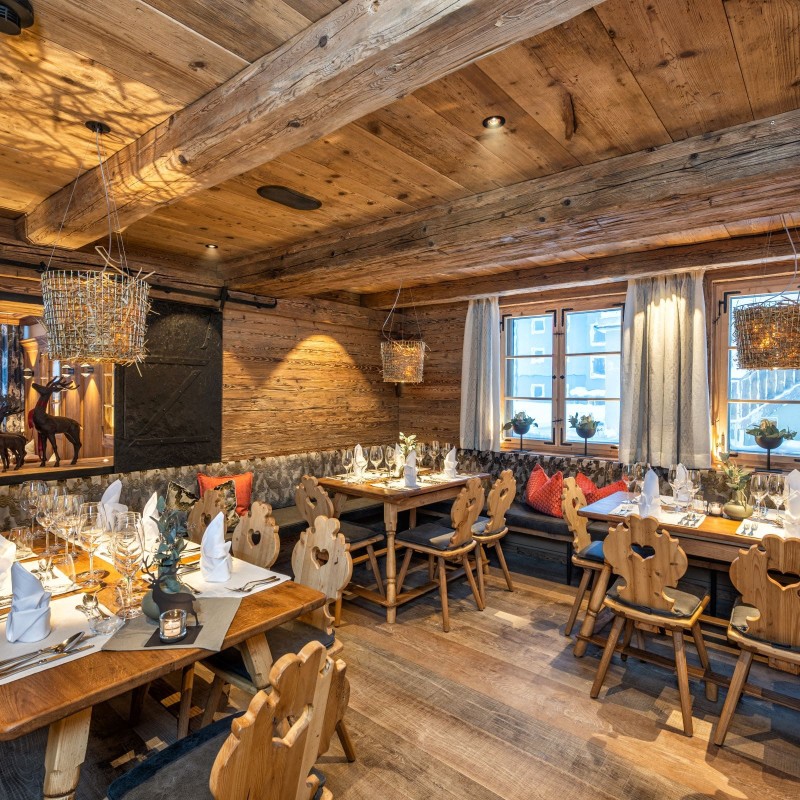 Enjoy dishes made with the best ingredients at the Hotel Zehnerkar