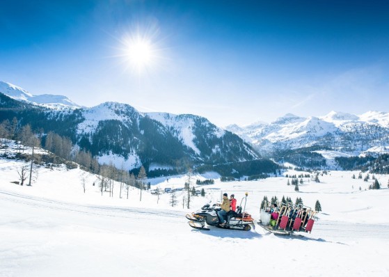 Skidoo-Transfer zum Start der Rodelstrecke © Tourismusverband Obertauern